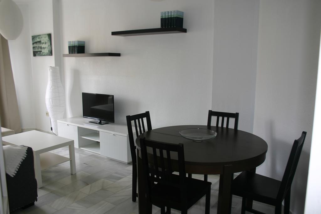 Apartamento Las Adelfas Jerez de la Frontera Ngoại thất bức ảnh