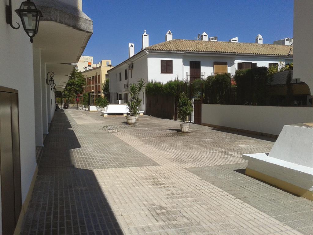 Apartamento Las Adelfas Jerez de la Frontera Ngoại thất bức ảnh